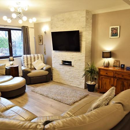 Mikes At Menai - Stylish & Spacious 3 Bed House In Menai Bridge. 외부 사진