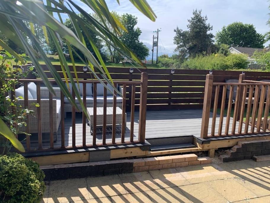 Mikes At Menai - Stylish & Spacious 3 Bed House In Menai Bridge. 외부 사진