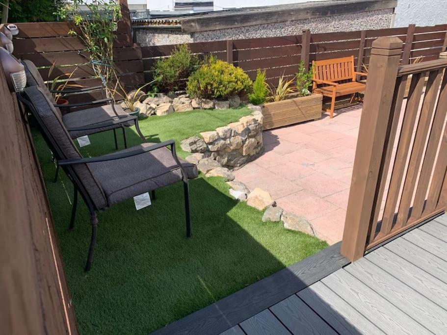 Mikes At Menai - Stylish & Spacious 3 Bed House In Menai Bridge. 외부 사진